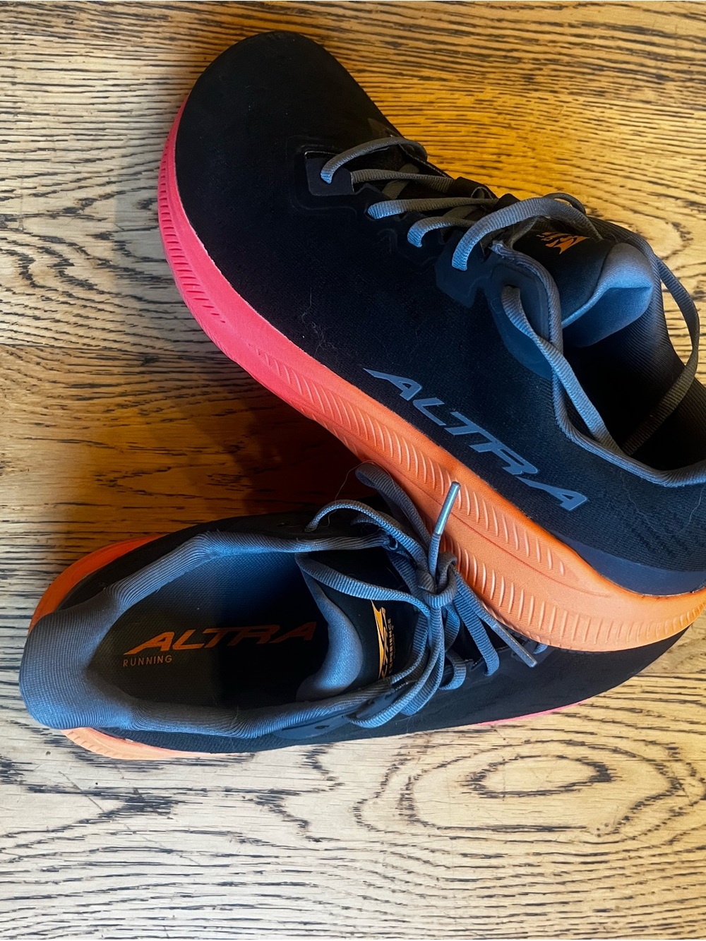 Altra Men's Black & Orange Running Shoes